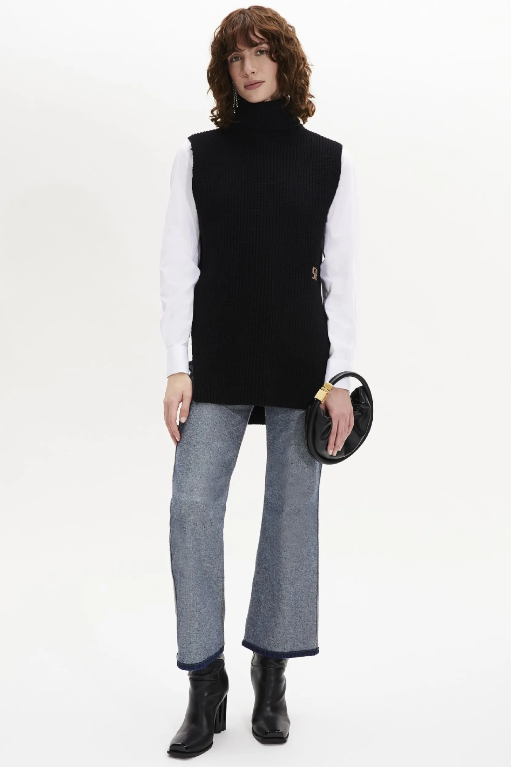 Sleeveless Turtleneck Jumper With Side Slits Women Sweaters