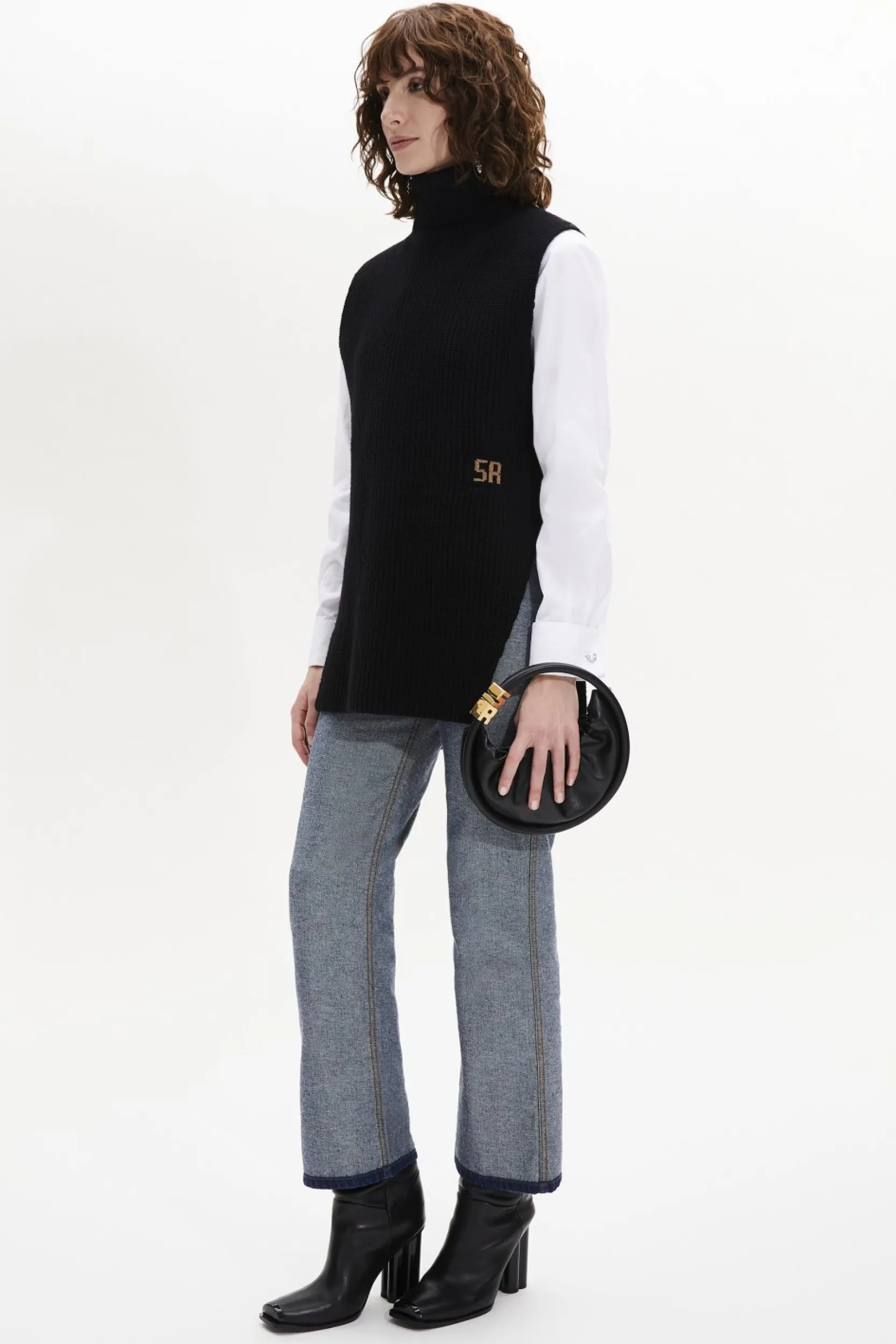 Sleeveless Turtleneck Jumper With Side Slits Women Sweaters