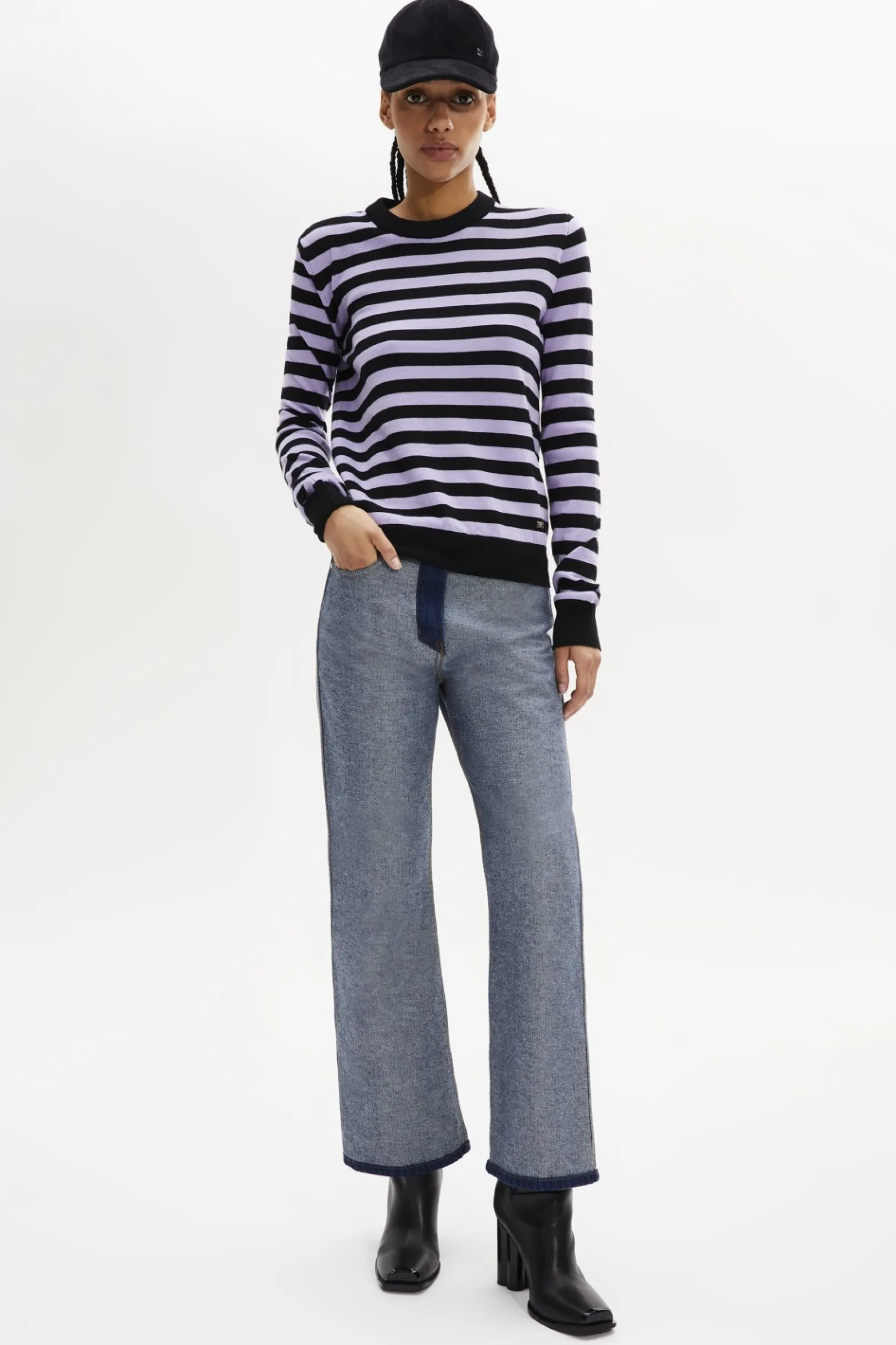 Discount Striped Long-Sleeved Crew Neck Sweater Women Sweaters
